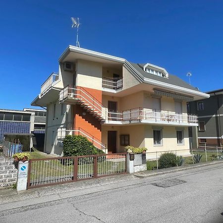 Appartamento Villa Asio リニャーノ・サッビアドーロ エクステリア 写真